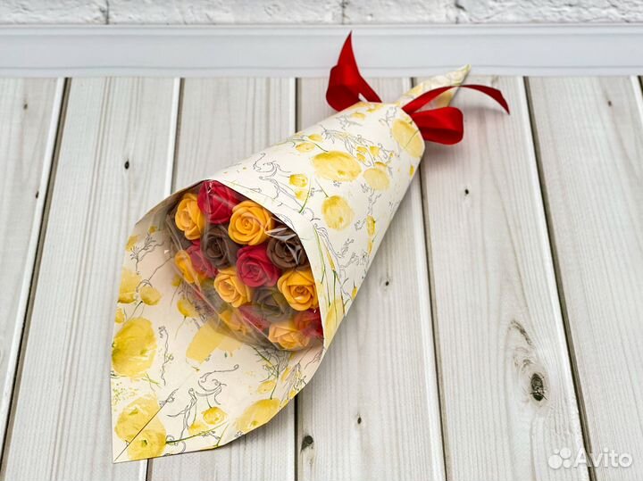 Букет из шоколадных роз (2 вида шоколада)