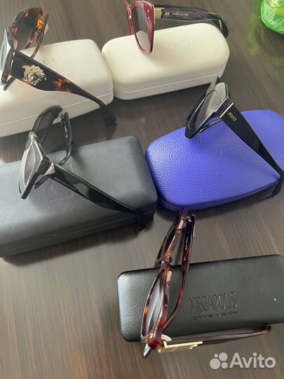 Солнцезащитные очки женские versace