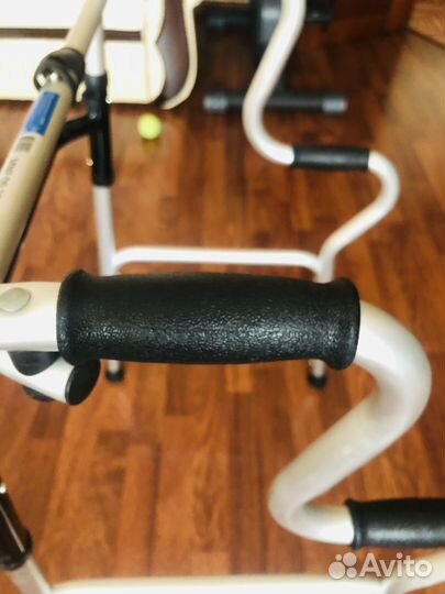 Ходунки шагающие для взрослых бу