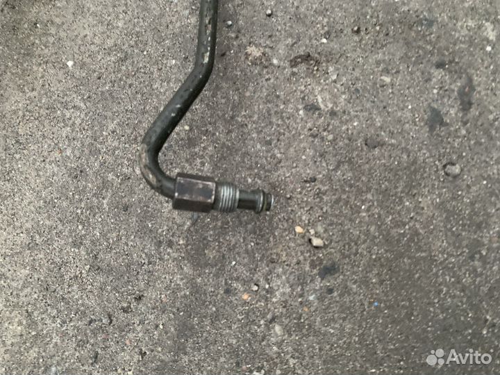 Трубка шланг гур volvo s60 xc70