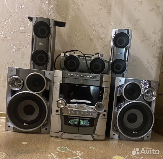 LG музыкальный центр