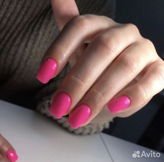 Маникюр и педикюр