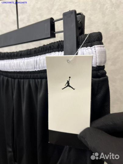 Шорты широкие Jordan белые (Арт.40434)