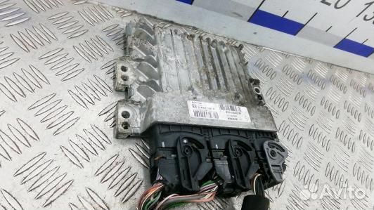 Блок управления двс renault megane 3 (TSV18PC01)