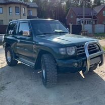 Mitsubishi Pajero 3.5 MT, 1998, 330 000 км, с пробегом, цена 810 000 руб.