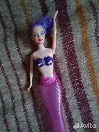 Барби-русалка с мигающим хвостом