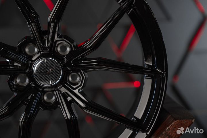 Диски литые на Dodge Ram R18 6x139.7