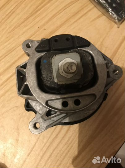 Подушка опора двигателя