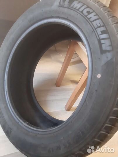 Michelin Latitude Tour HP 235/55 R17 99V