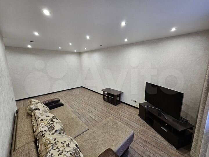 2-к. квартира, 55 м², 3/9 эт.