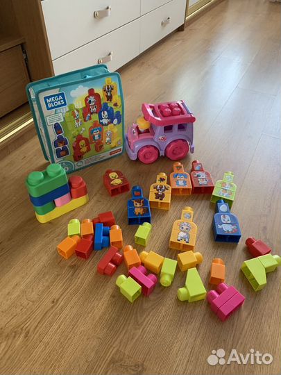 Megablocks конструктор+авто+м.кирпичики