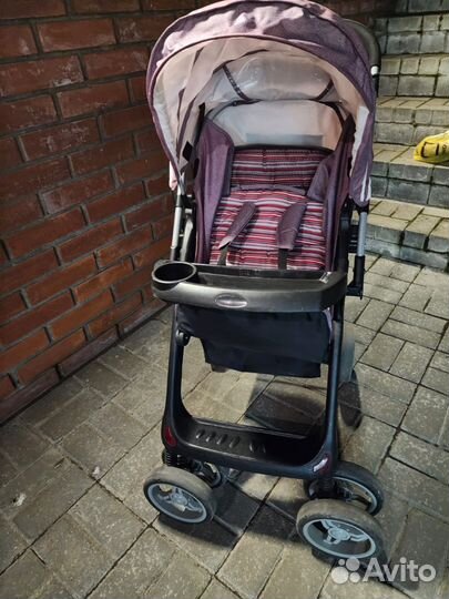 Прогулочная коляска