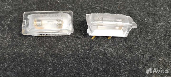 Фонарь освещения заднего номерного знака