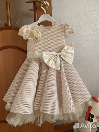 Продам платье