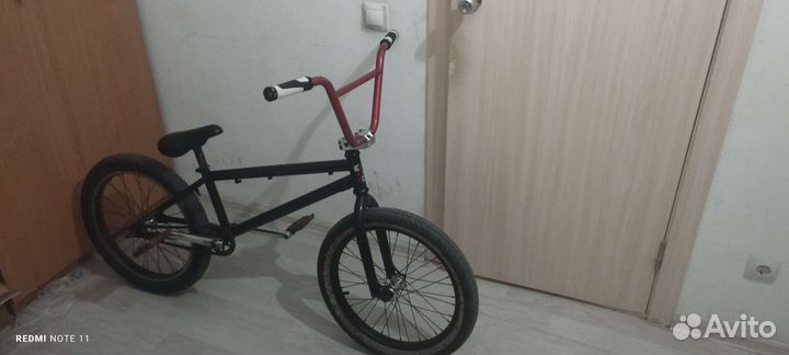 Трюковой велосипед bmx