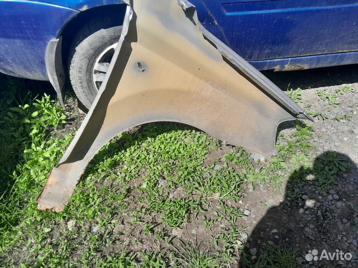 Крыло переднее левое Шевроле Авео т250,2007г