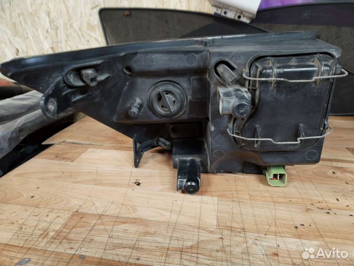 Фары на Ford transit