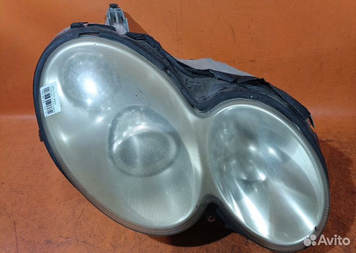 Фары xenon Mercedes clk w209