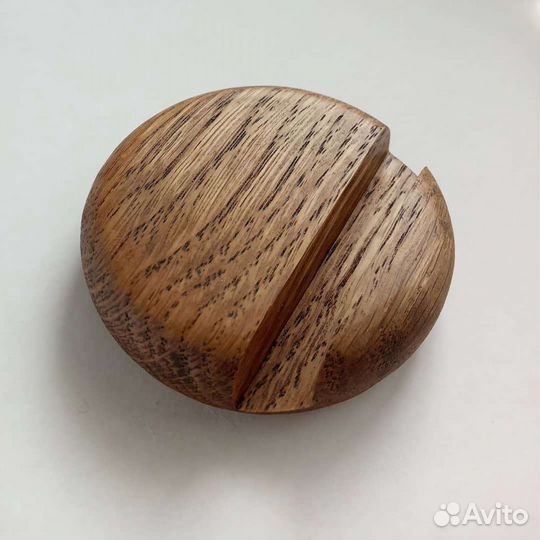 Подставка для телефона из дерева