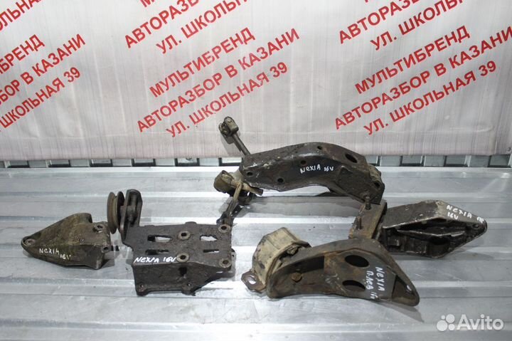 Кронштейн крепления двигателя Кпп Дэу Нексия 1.6 л