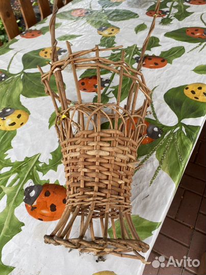 Корзины плетёные разные 5 шт, большие и маленькие