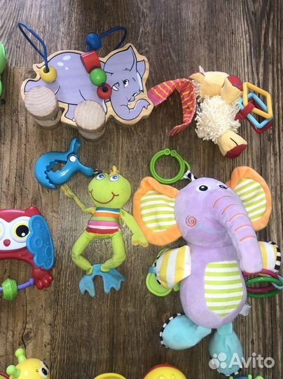 Игрушки, погремушки, на коляску