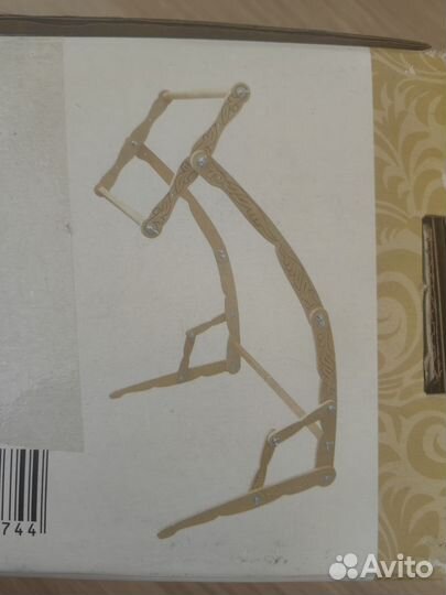 Станок для вышивания напольный