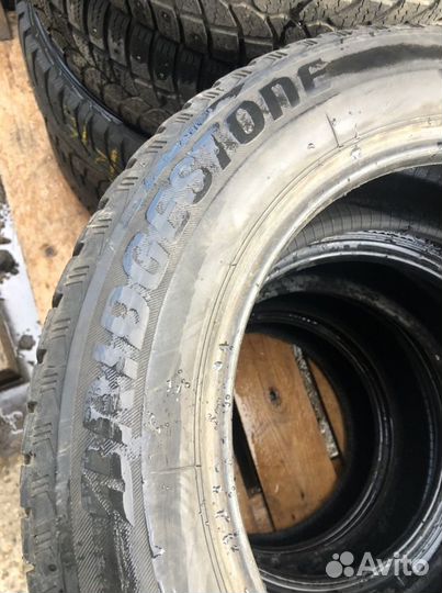 Bridgestone Blizzak Spike-01 185/65 R15 88T