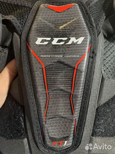 Нагрудник хоккейный ccm jr ft1