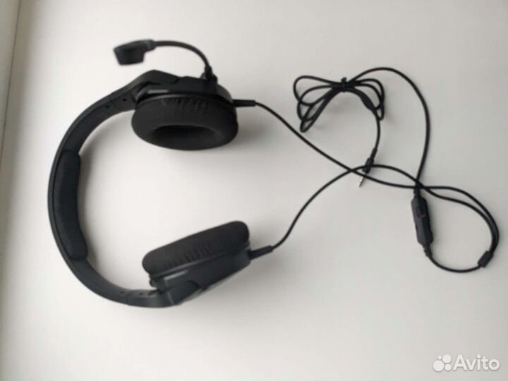 Игровые наушники hyperx cloud core