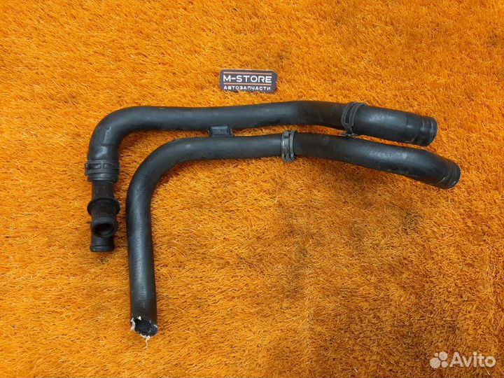 Патрубок системы охлаждения Volkswagen Golf 5K CAX
