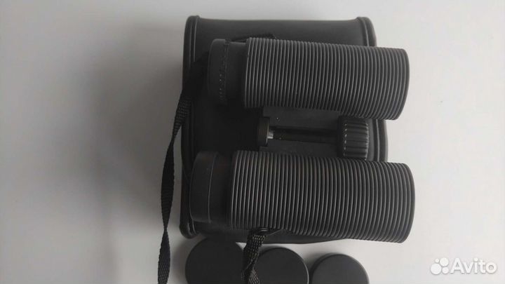 Бинокль Fujinon 10x32LF