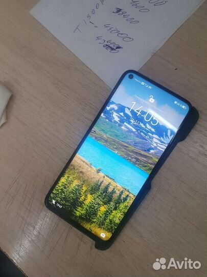 HONOR 20, 8/128 ГБ