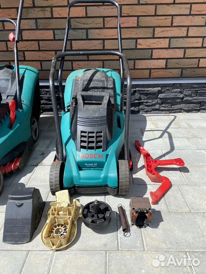 Газонокосилка электрическая