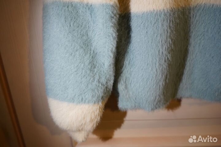 Свитер женский Pull&bear