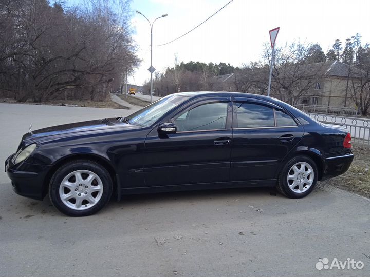 Mercedes-Benz E-класс 2.2 AT, 2004, 280 000 км