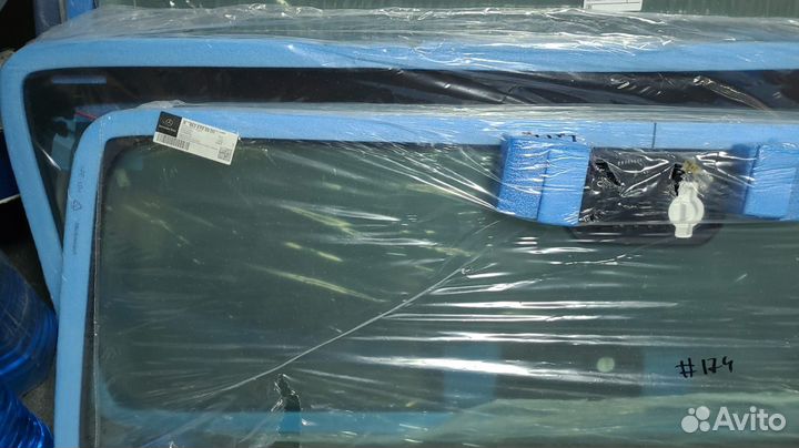 Лобовое стекло Mercedes G W463 New