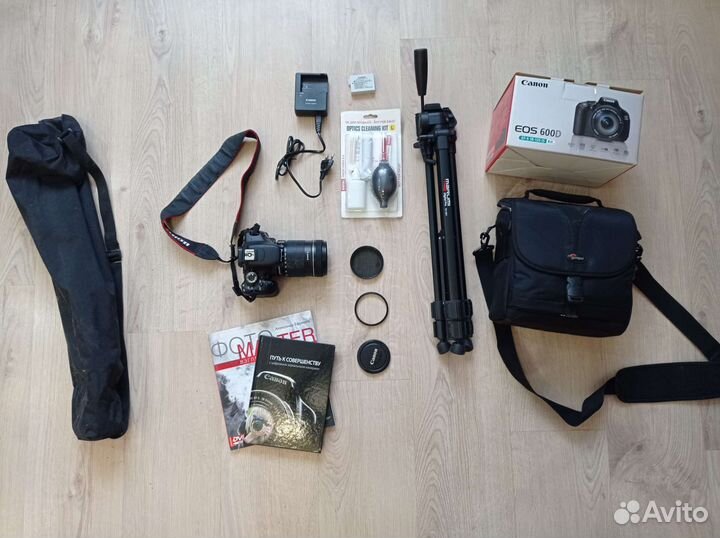 Зеркальный фотоаппарат canon 600d