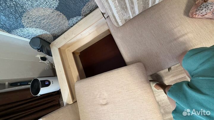 Угловой диван