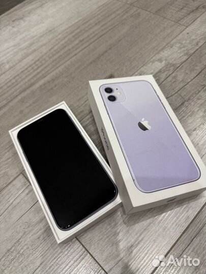 iPhone 11, 64 ГБ