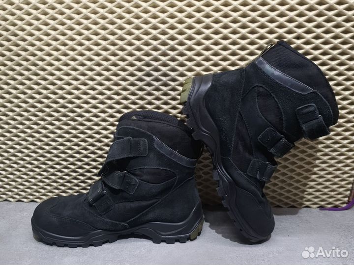 Ботинки ecco оригинал 38