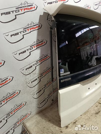 Дверь задняя honda stepwgn RF3 RF4 RF5 RF6 RF7 RF8 68100S7S010ZZ 2 модель белый, NH624P NA7319