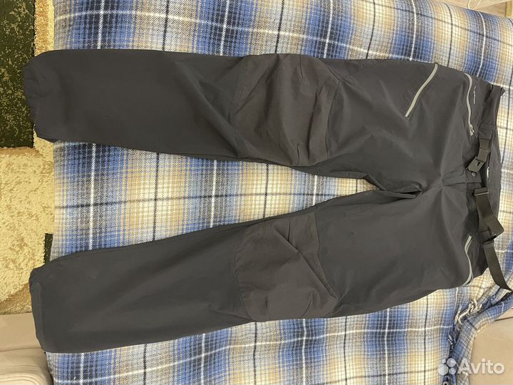 Спортивные штаны женские