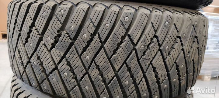 Goodyear Ultragrip Ice Arctic 225/50 R17 98T