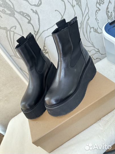 Ботинки демисезонные