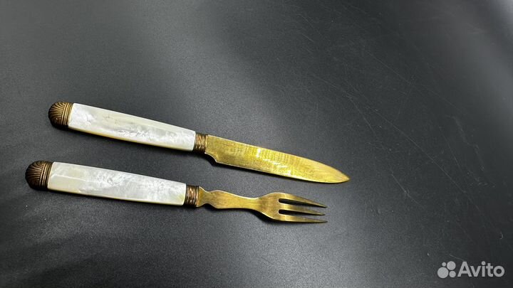 Набор десертных приборов перламутр