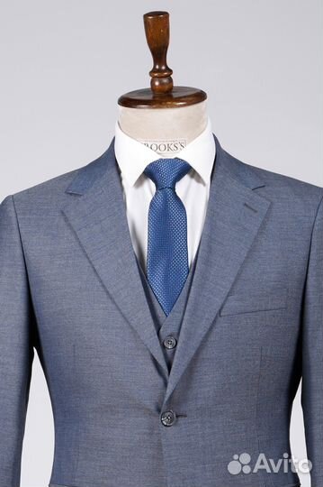 Мужской костюм тройка премиум