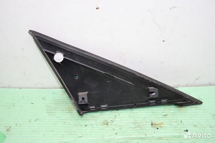 Накладка переднего крыла левого ford focus III 201