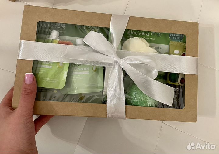 Подарочный бокс