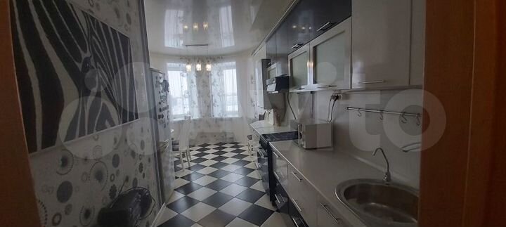 3-к. квартира, 85,6 м², 9/10 эт.